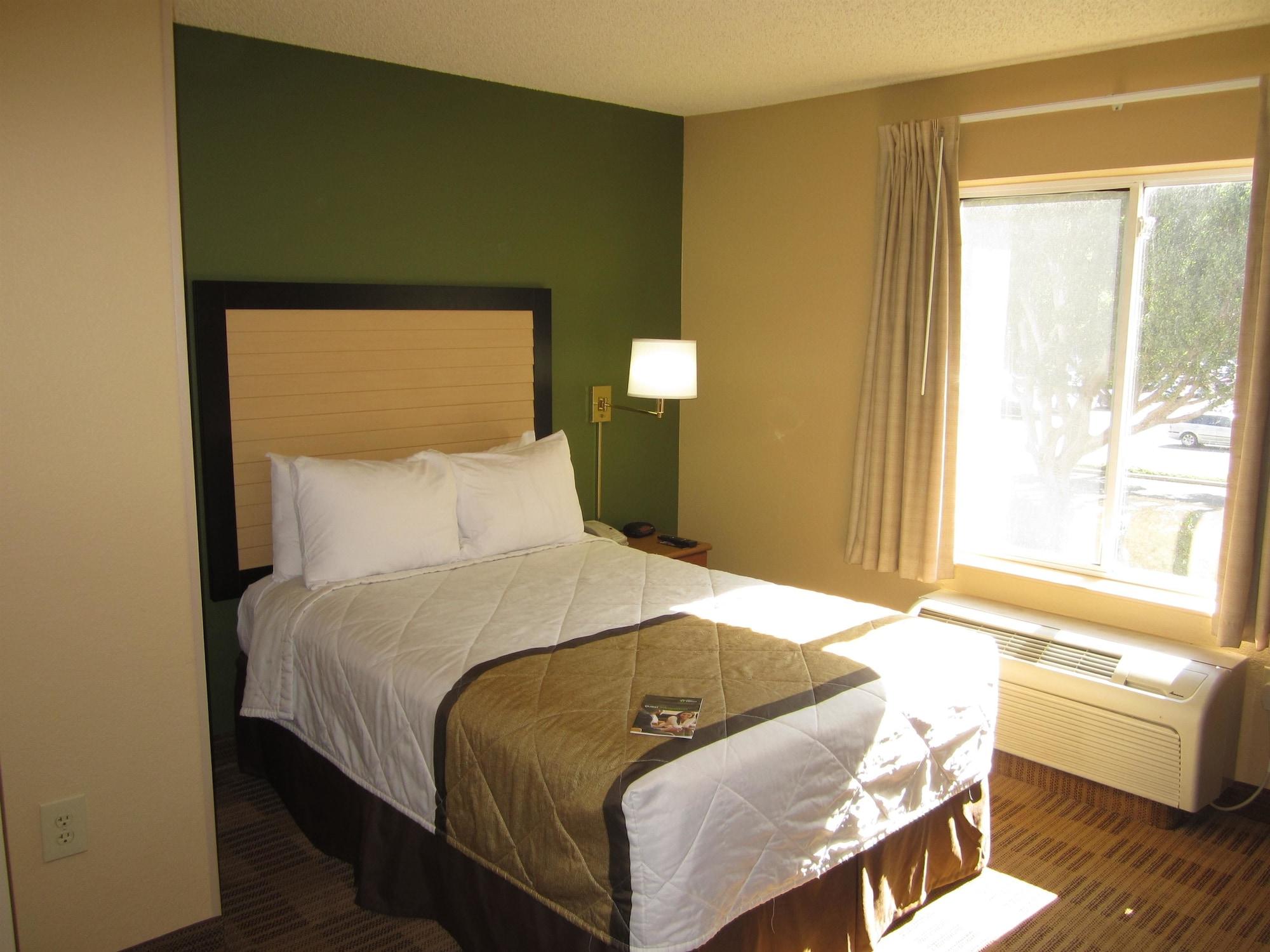 Extended Stay America Suites - Cincinnati - Blue Ash - Kenwood Road Buitenkant foto