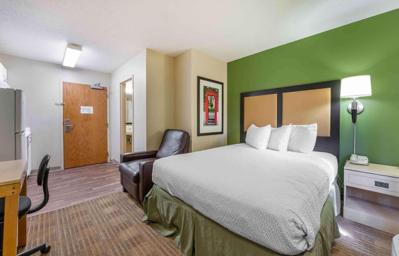 Extended Stay America Suites - Cincinnati - Blue Ash - Kenwood Road Buitenkant foto