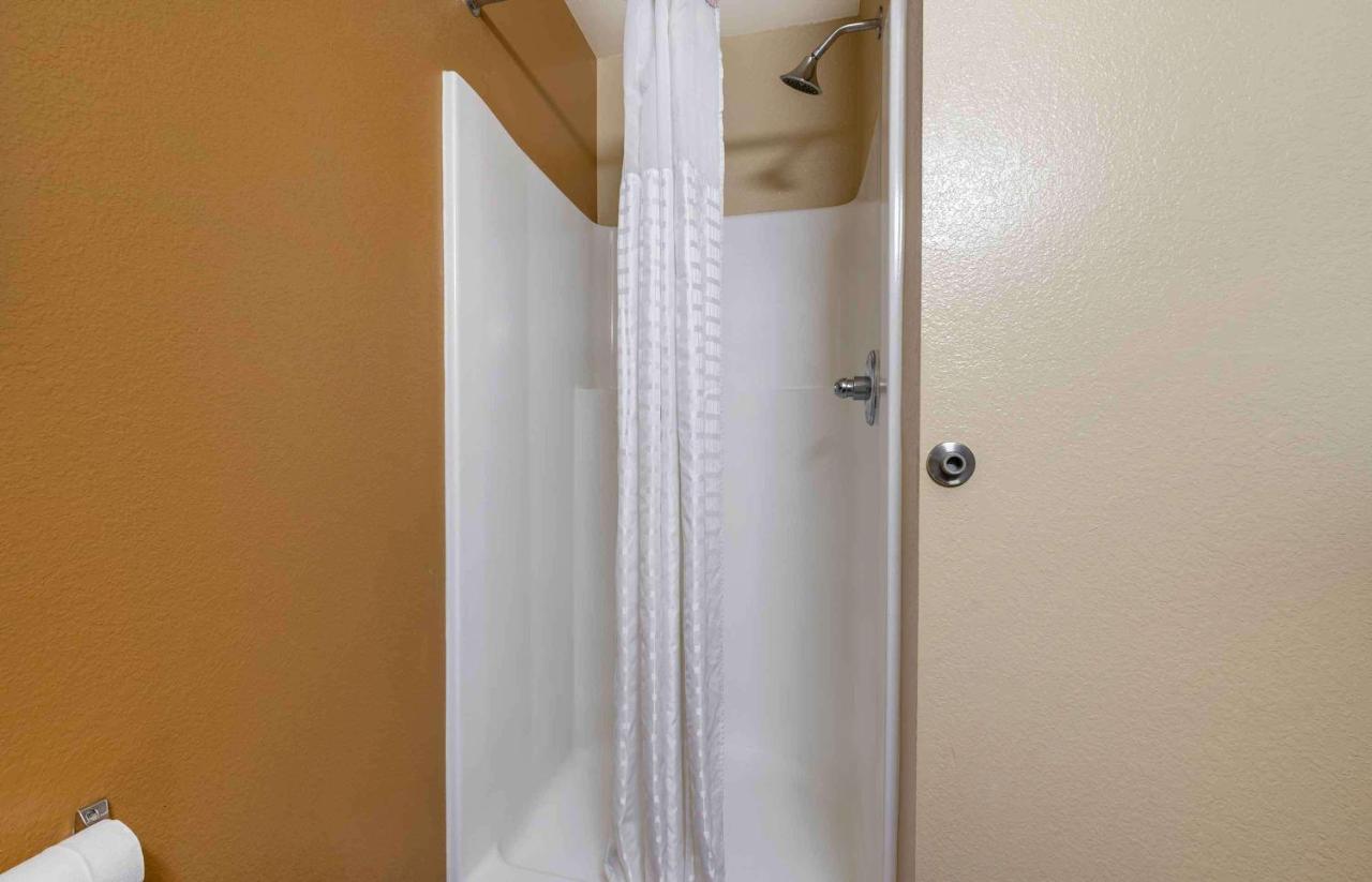 Extended Stay America Suites - Cincinnati - Blue Ash - Kenwood Road Buitenkant foto